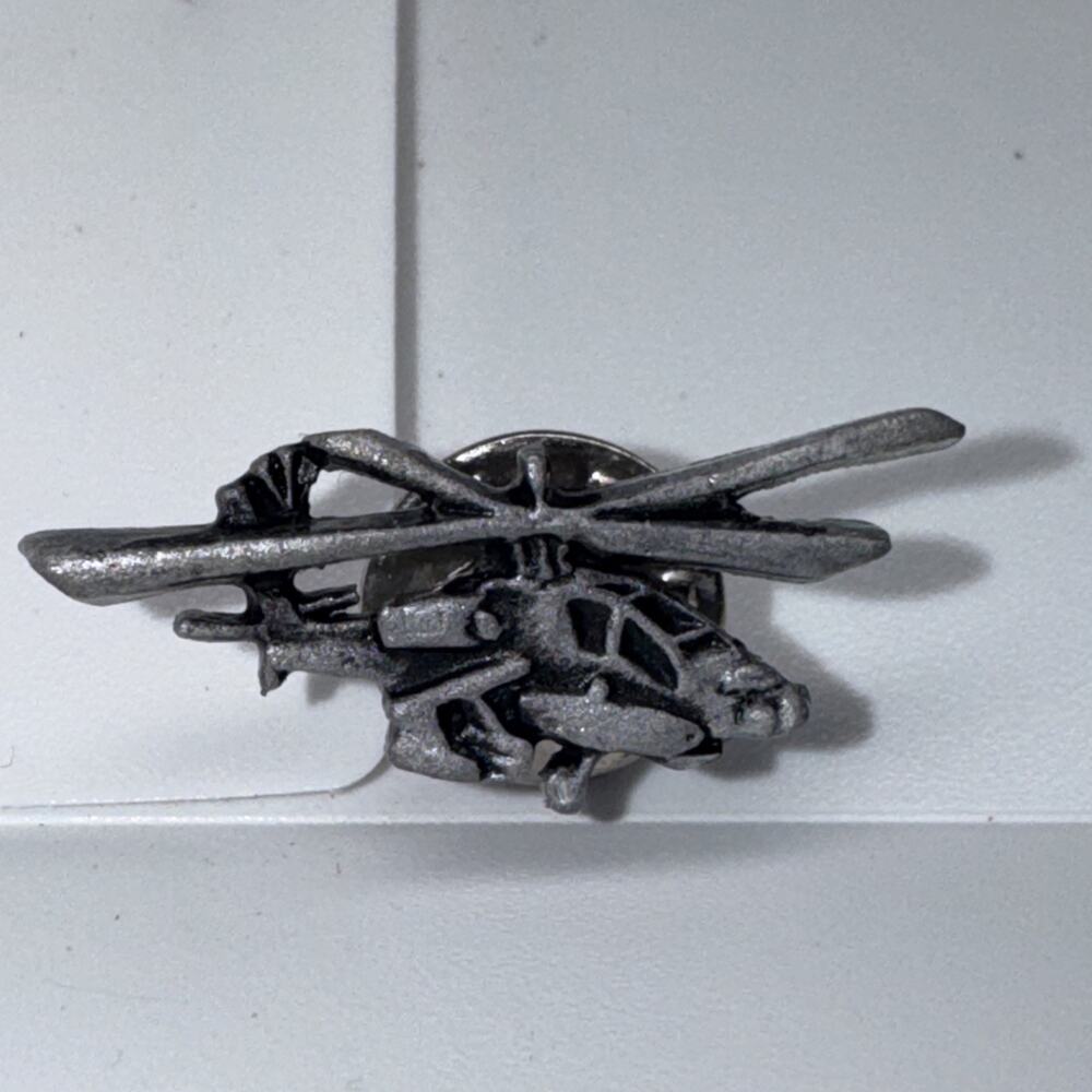 Boeing Apache Helicopter AH-64 Pewter Hat/Lapel/Vest Pin (1-1/8")